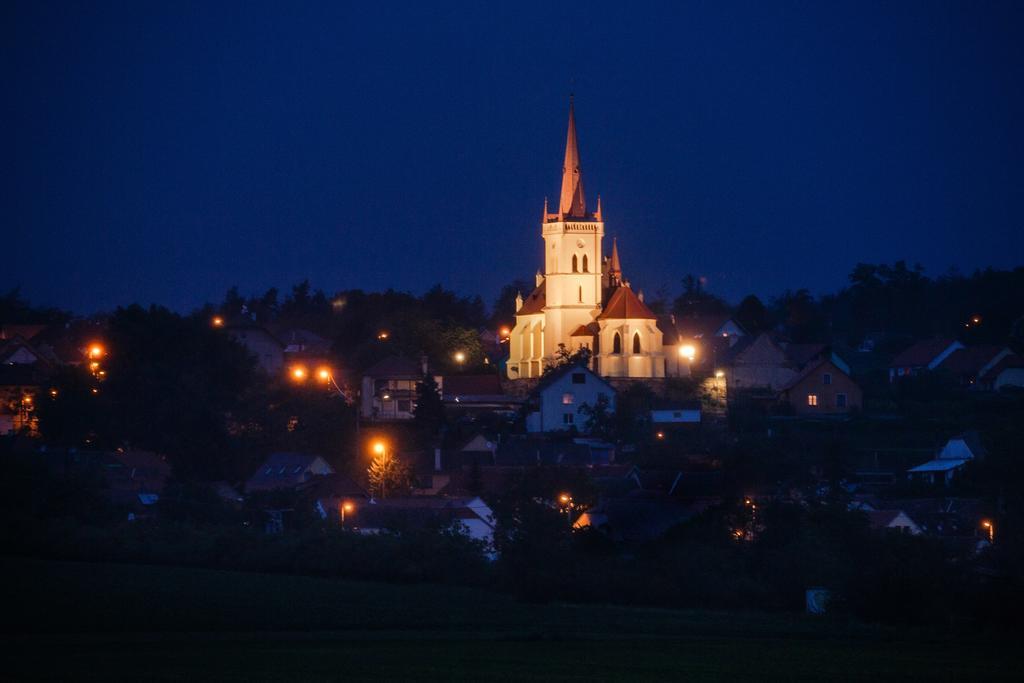 Nad Vinnym Sklipkem Znojmo Extérieur photo